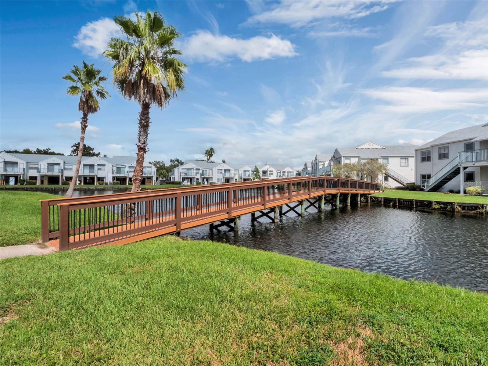 Image 34 of 42 For 2901 Clubview Drive U1