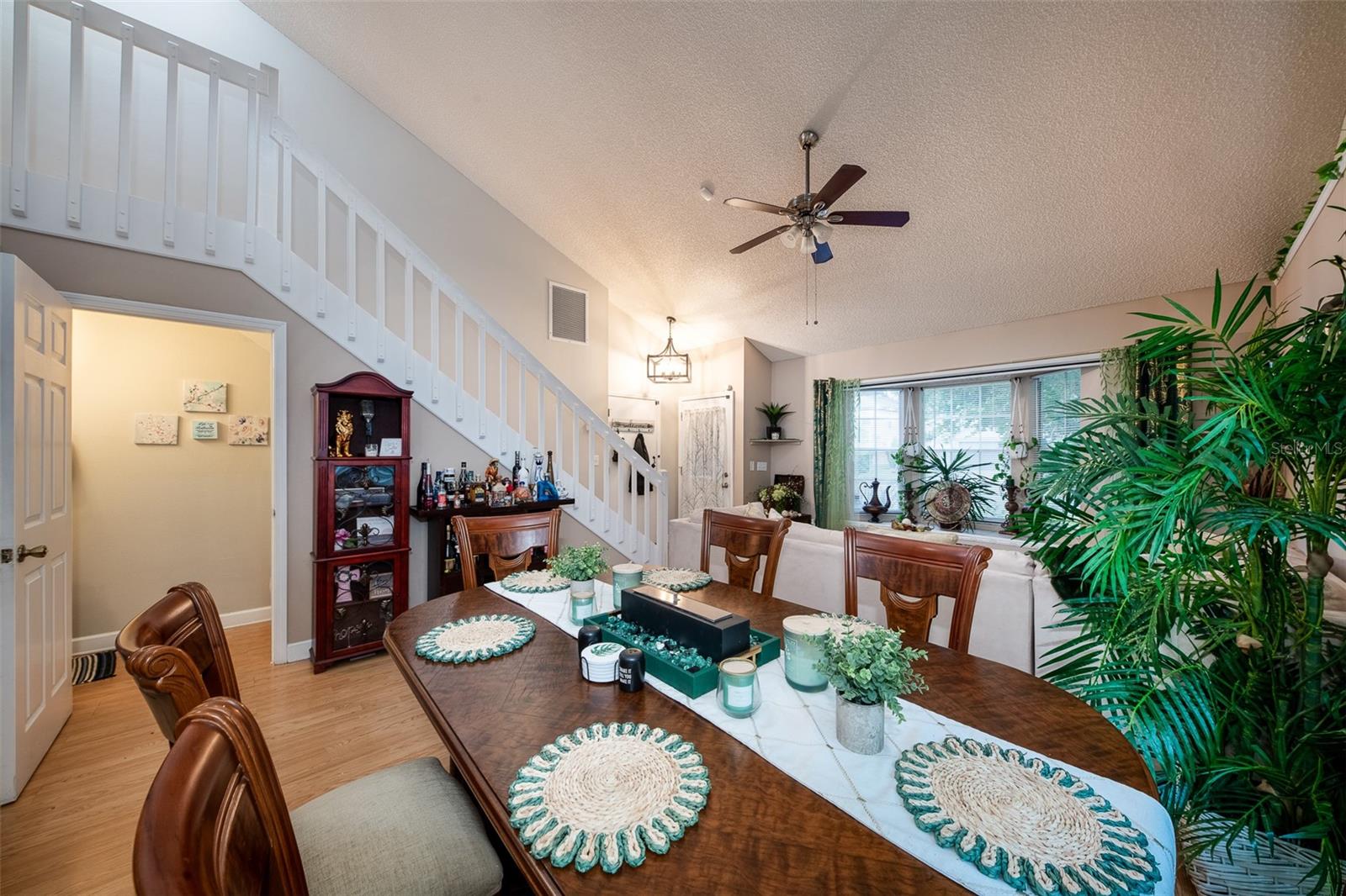 Image 6 of 21 For 1065 Martin Boulevard