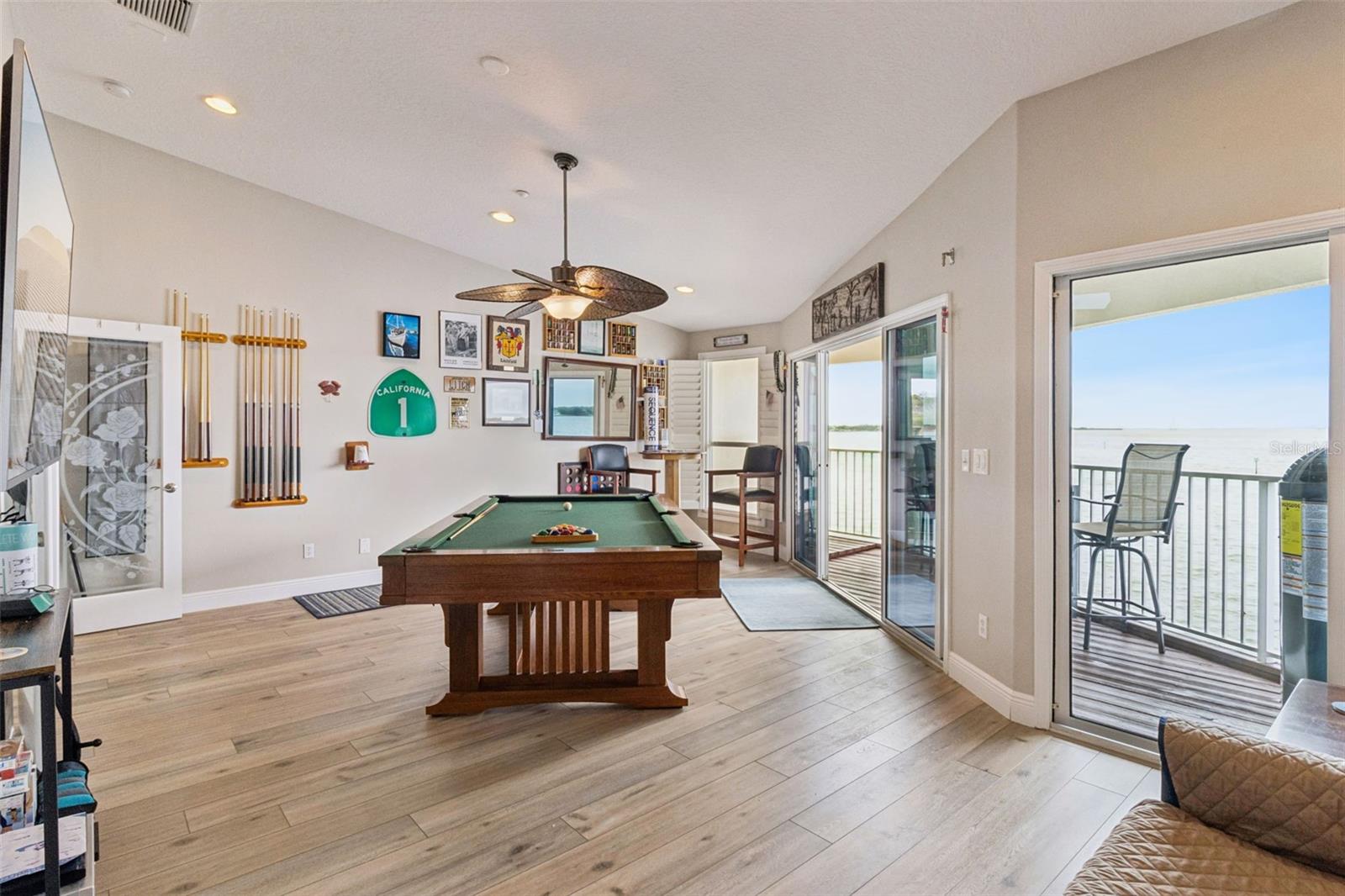 Image 26 of 36 For 137 Brent Circle