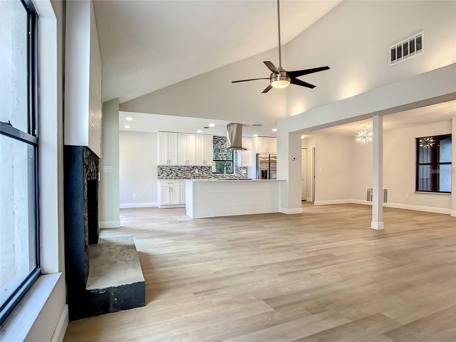 Image 13 of 49 For 1528 Cuthill Way