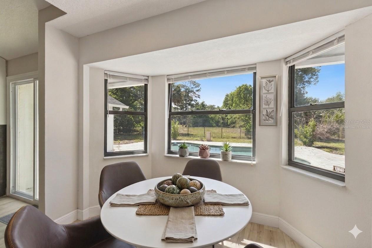 Image 14 of 49 For 1528 Cuthill Way