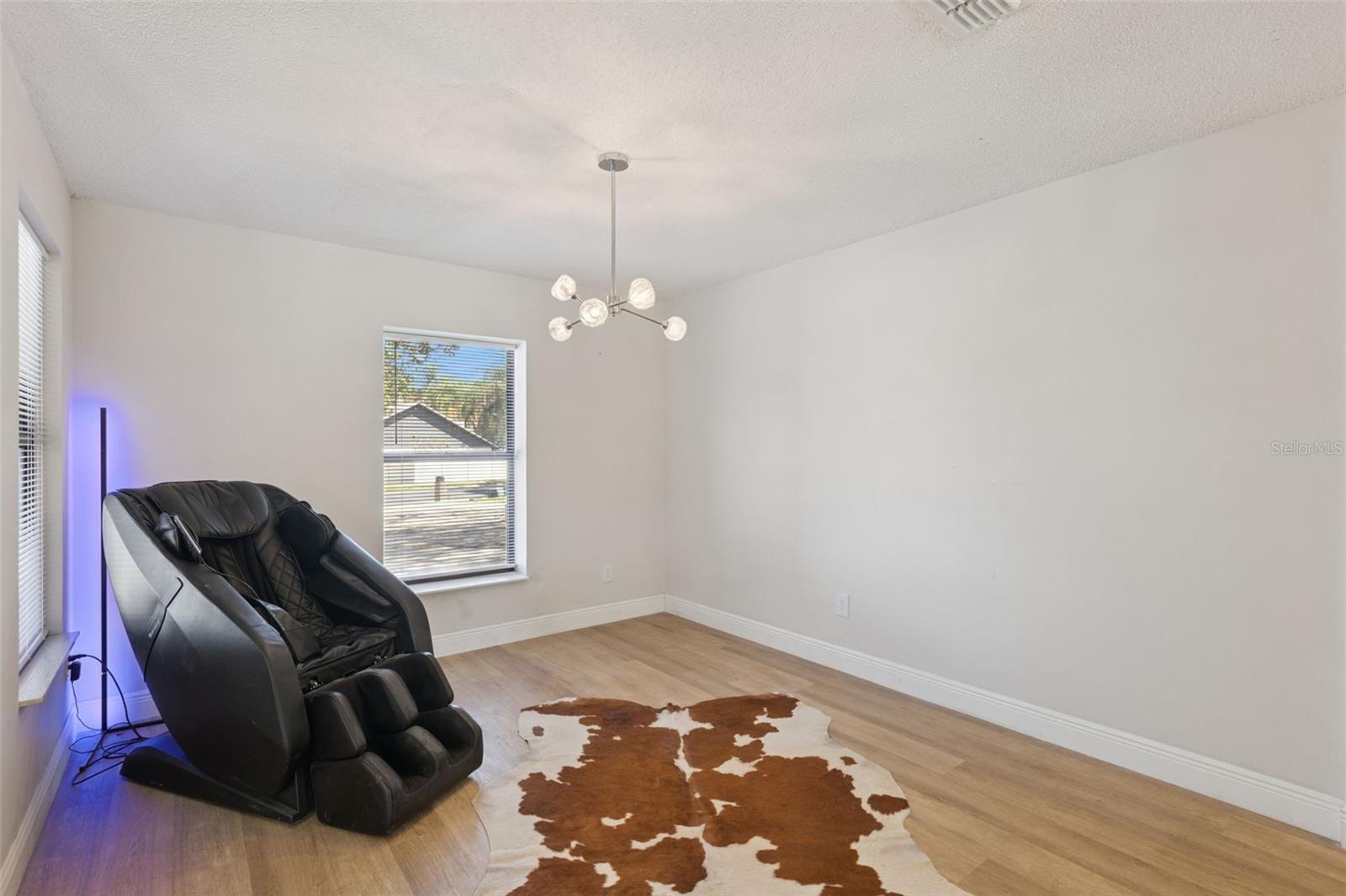 Image 23 of 49 For 1528 Cuthill Way
