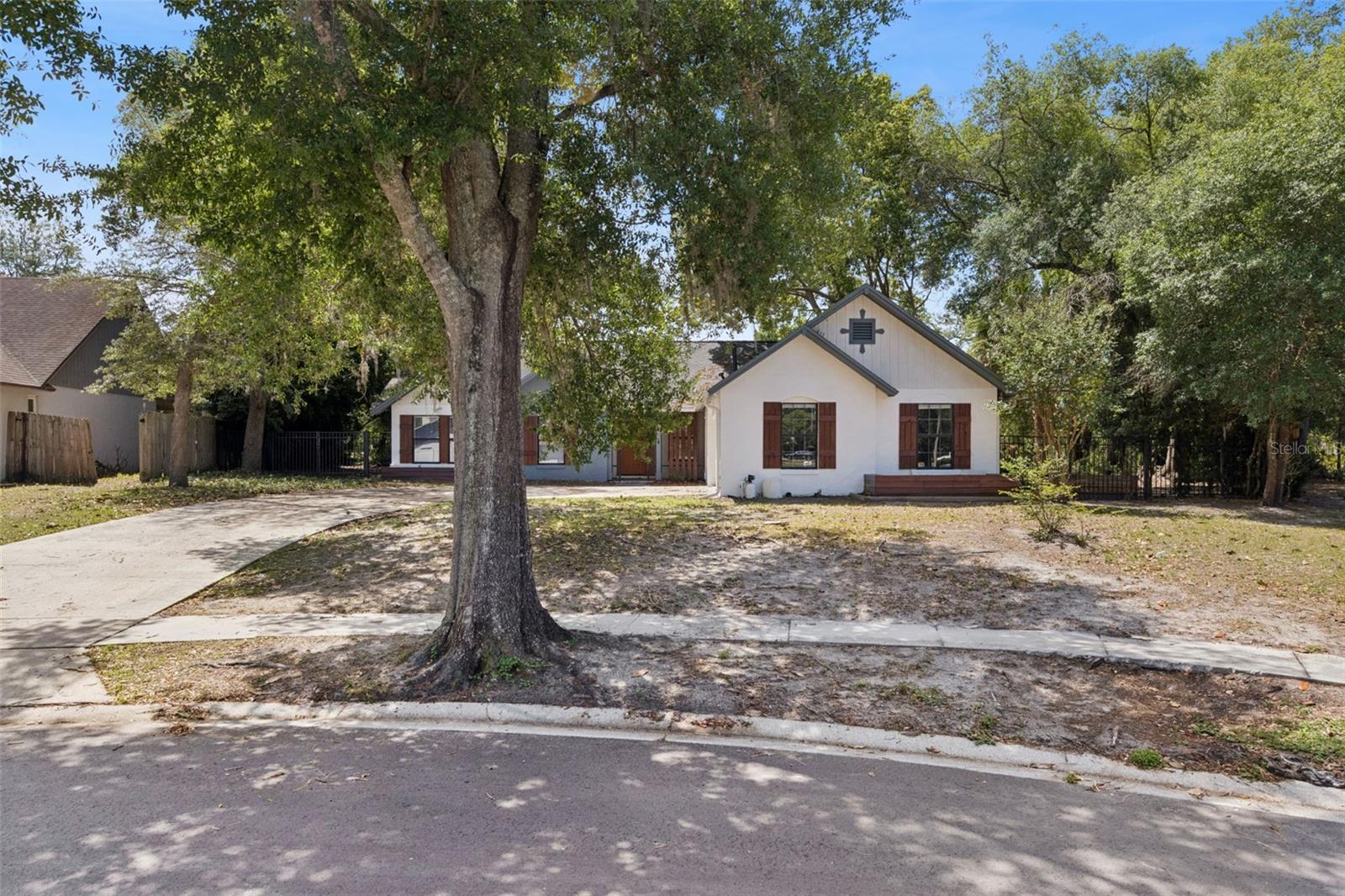 Image 3 of 49 For 1528 Cuthill Way