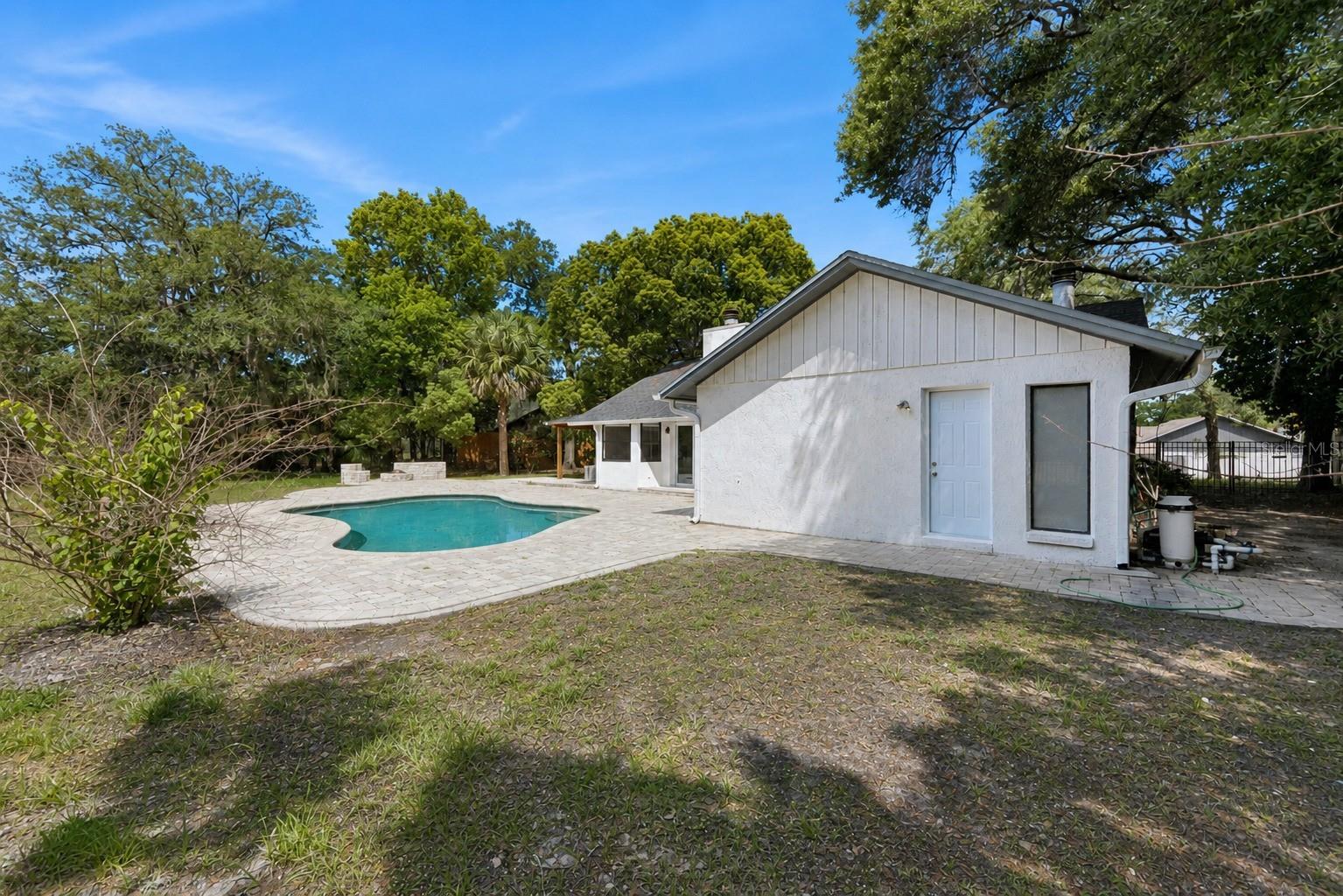 Image 37 of 49 For 1528 Cuthill Way