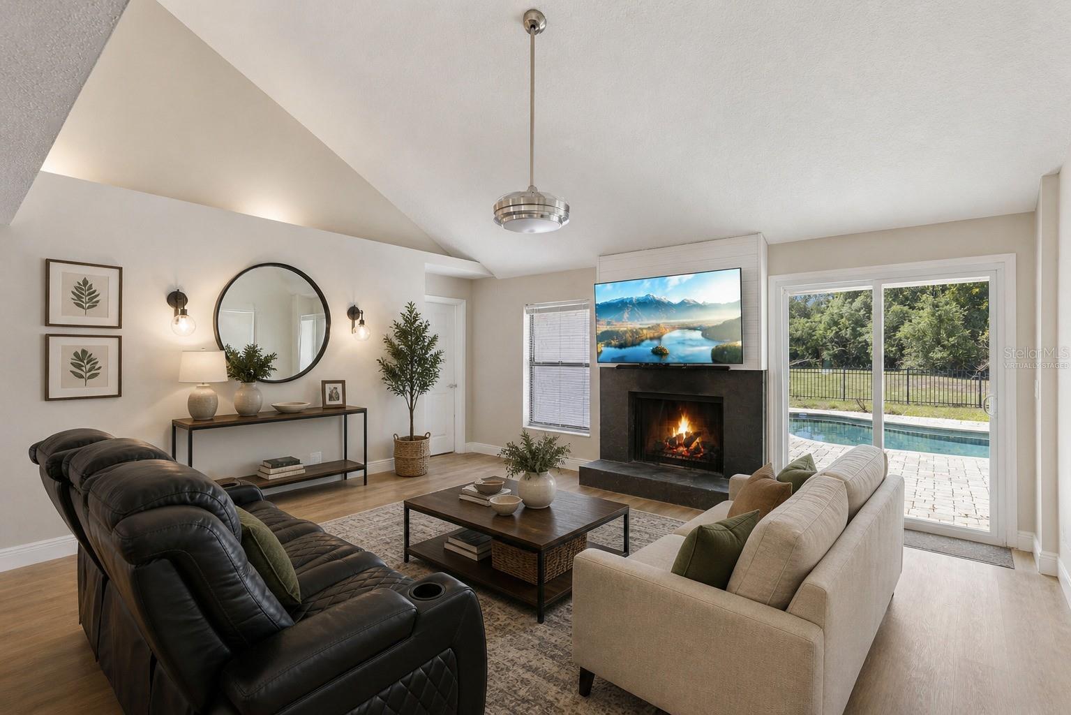 Image 7 of 49 For 1528 Cuthill Way