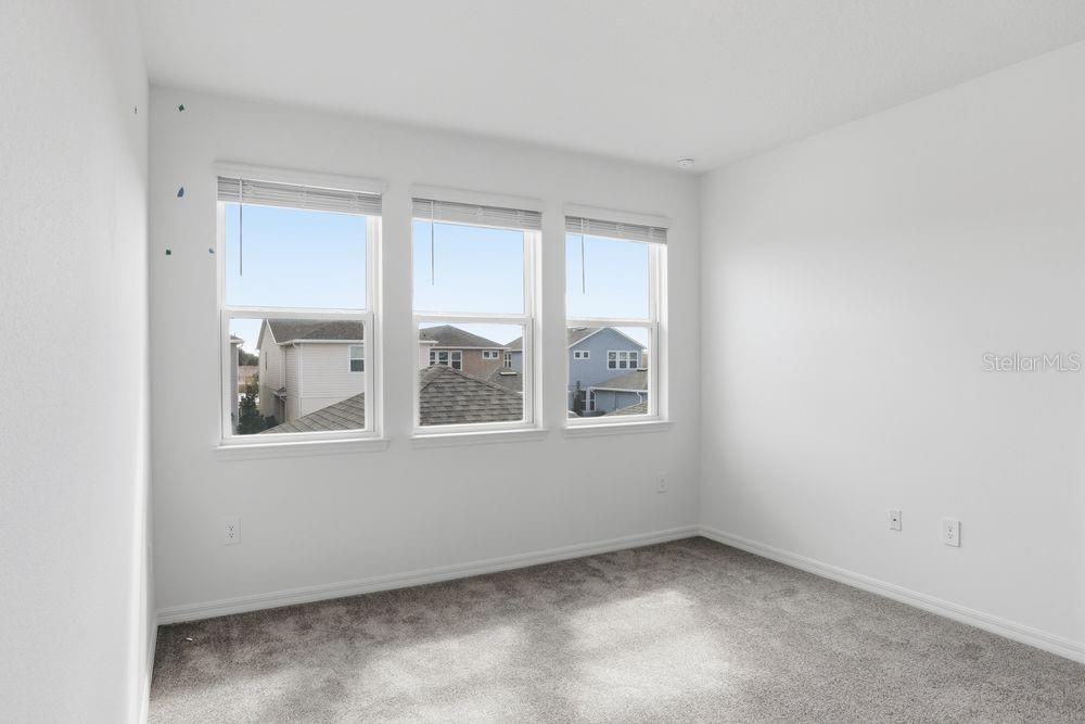 Image 15 of 39 For 5172 Goldfinch Drive