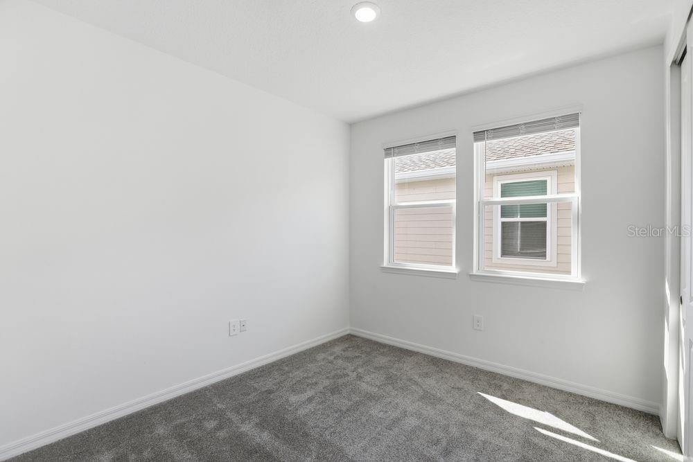 Image 23 of 39 For 5172 Goldfinch Drive