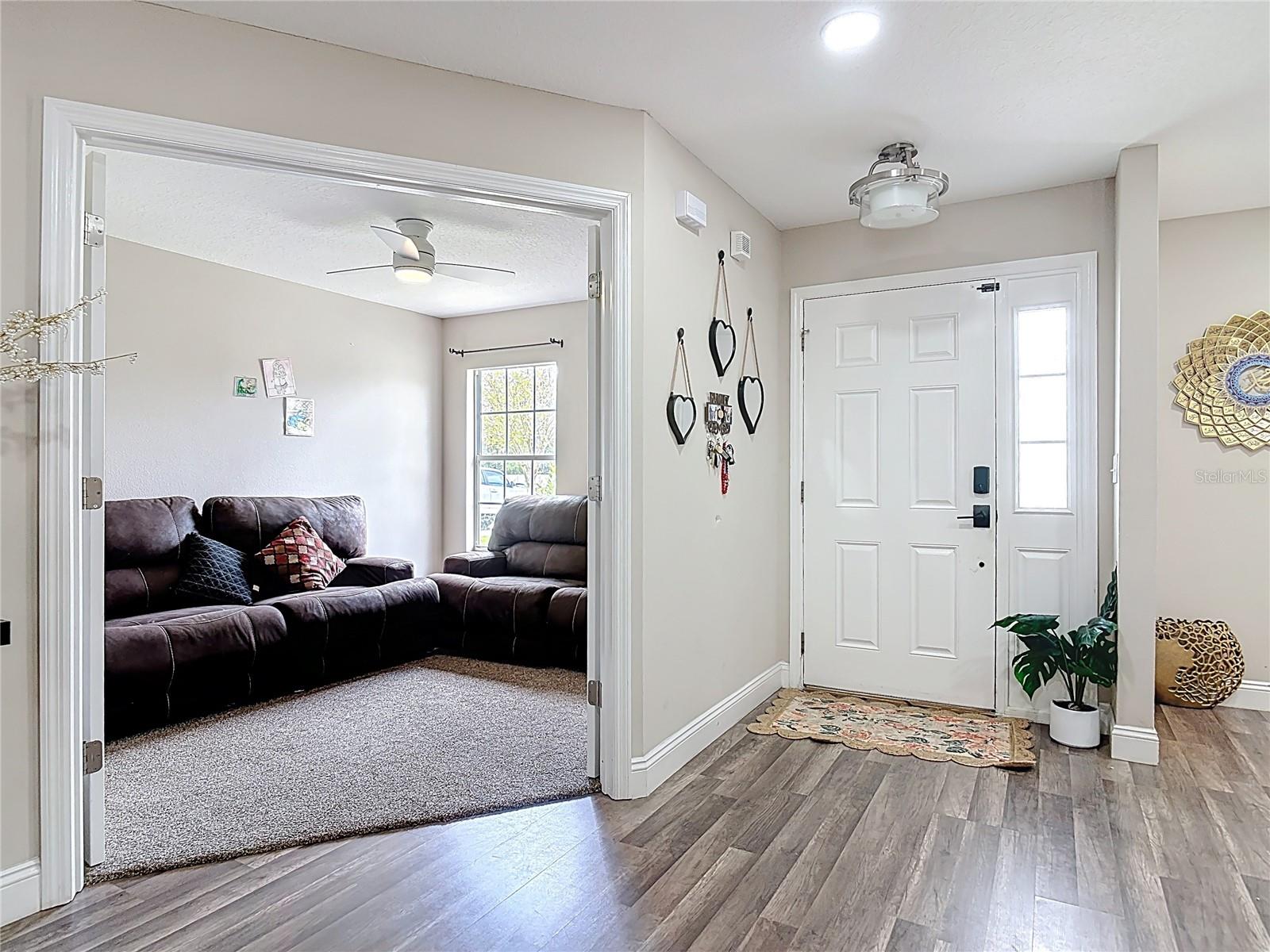 Image 7 of 33 For 10 Riviera Estates Drive