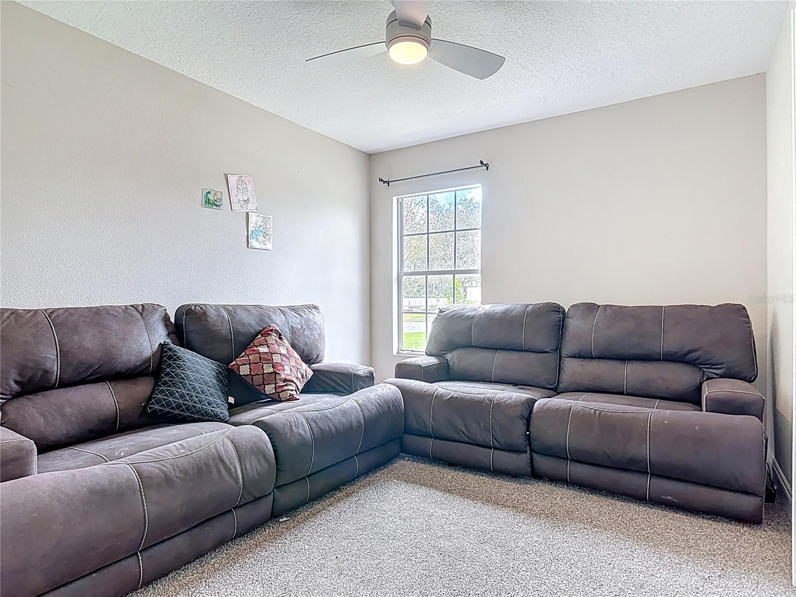 Image 8 of 33 For 10 Riviera Estates Drive