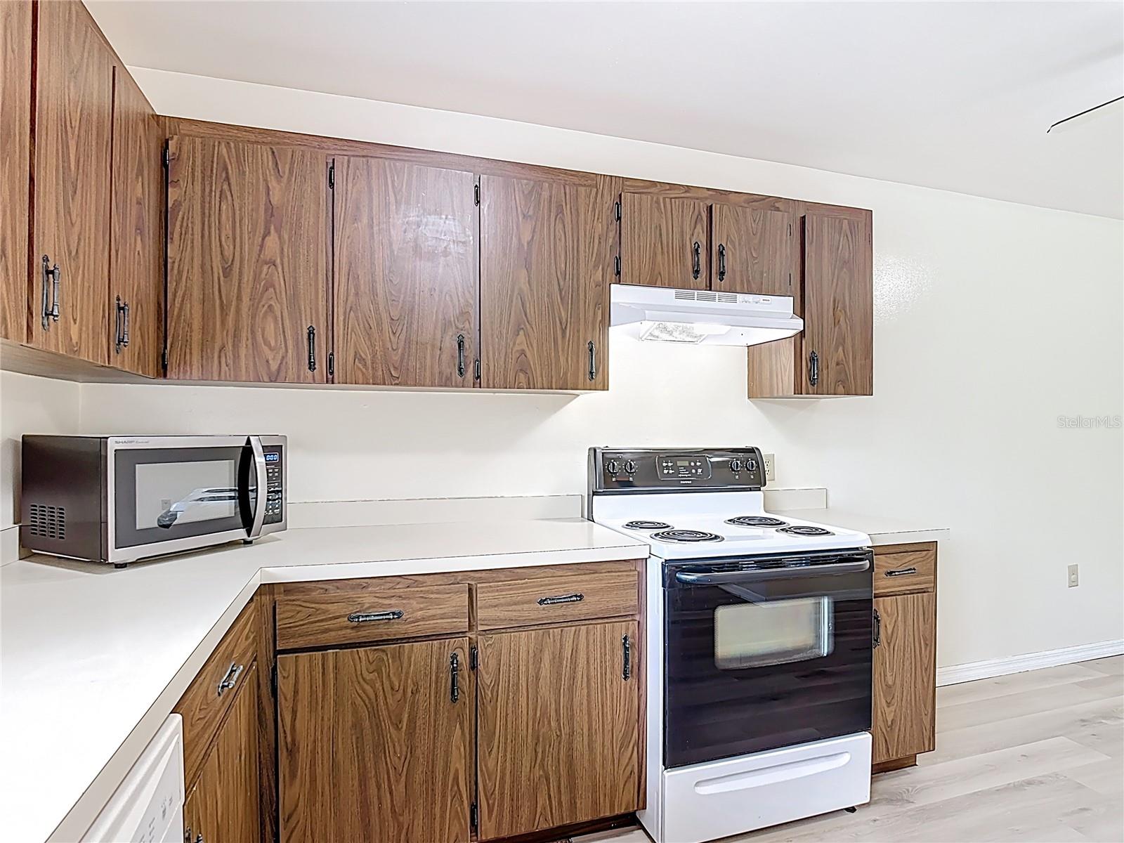 Image 15 of 45 For 467 Hunter Circle