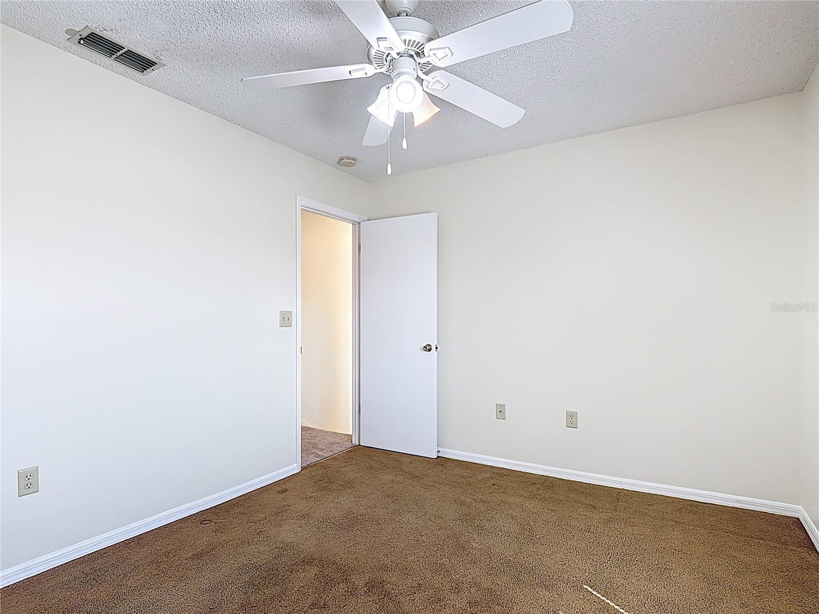 Image 20 of 45 For 467 Hunter Circle