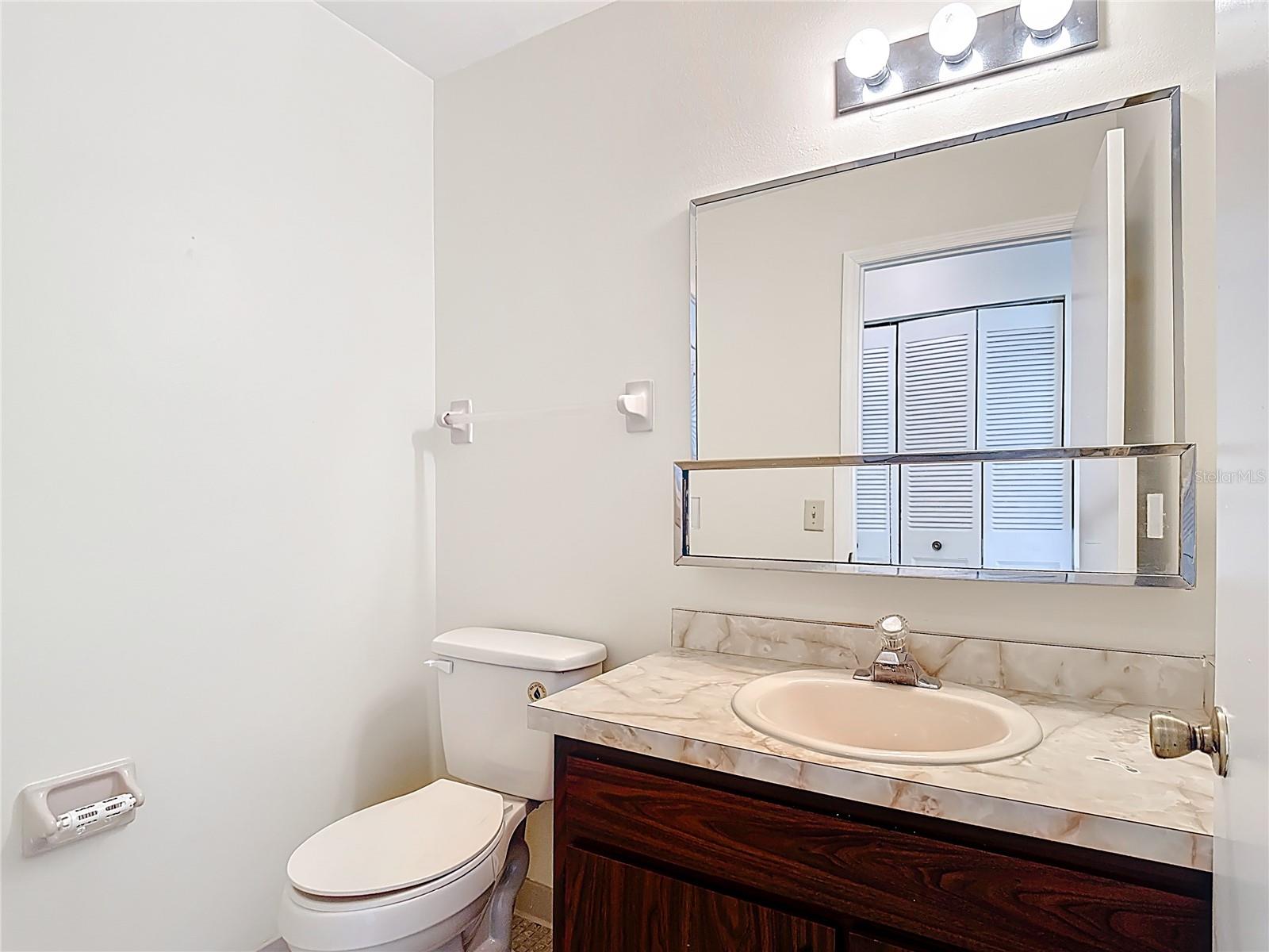 Image 21 of 45 For 467 Hunter Circle