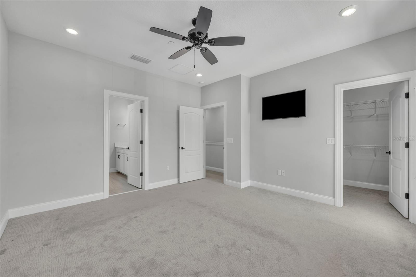 Image 22 of 39 For 117 Concord Street 7