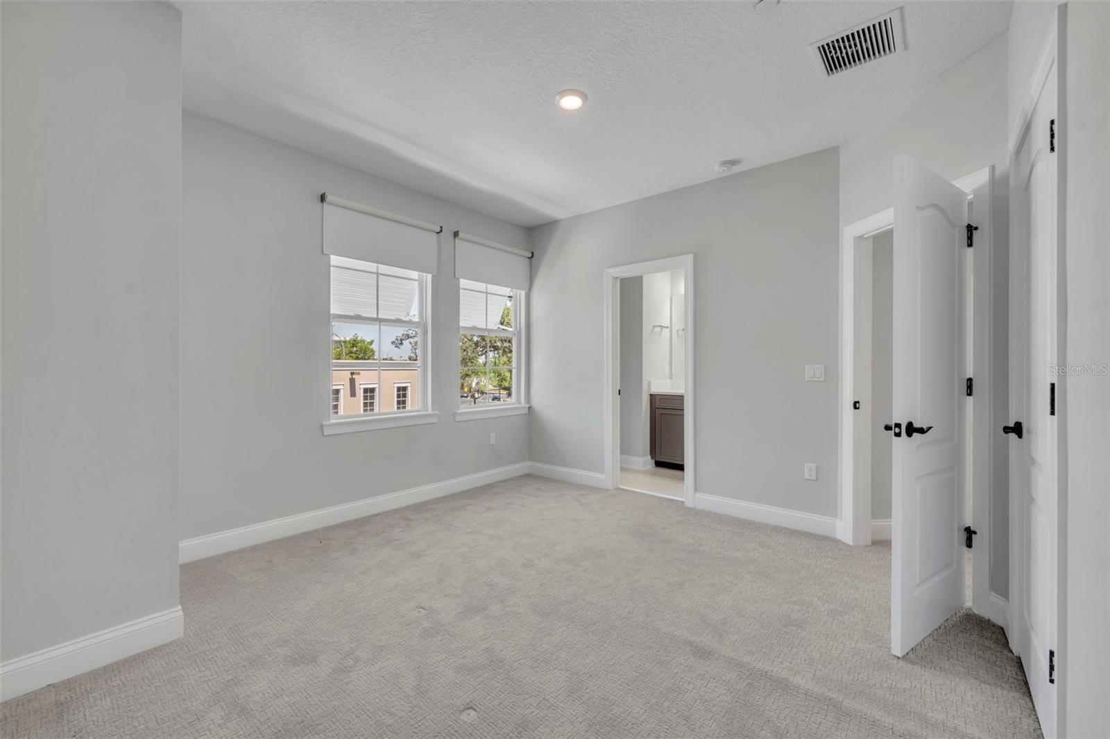 Image 26 of 39 For 117 Concord Street 7