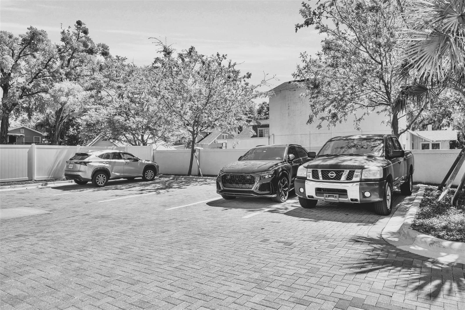 Image 30 of 39 For 117 Concord Street 7