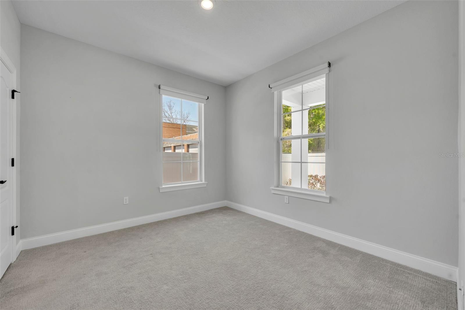 Image 5 of 39 For 117 Concord Street 7