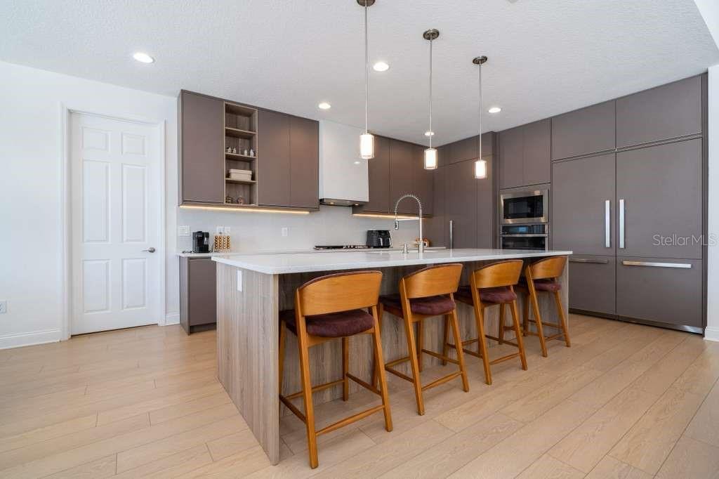 Image 43 of 100 For 16870 Sanctuary Drive