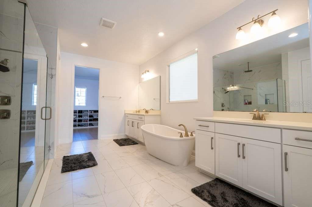 Image 59 of 100 For 16870 Sanctuary Drive
