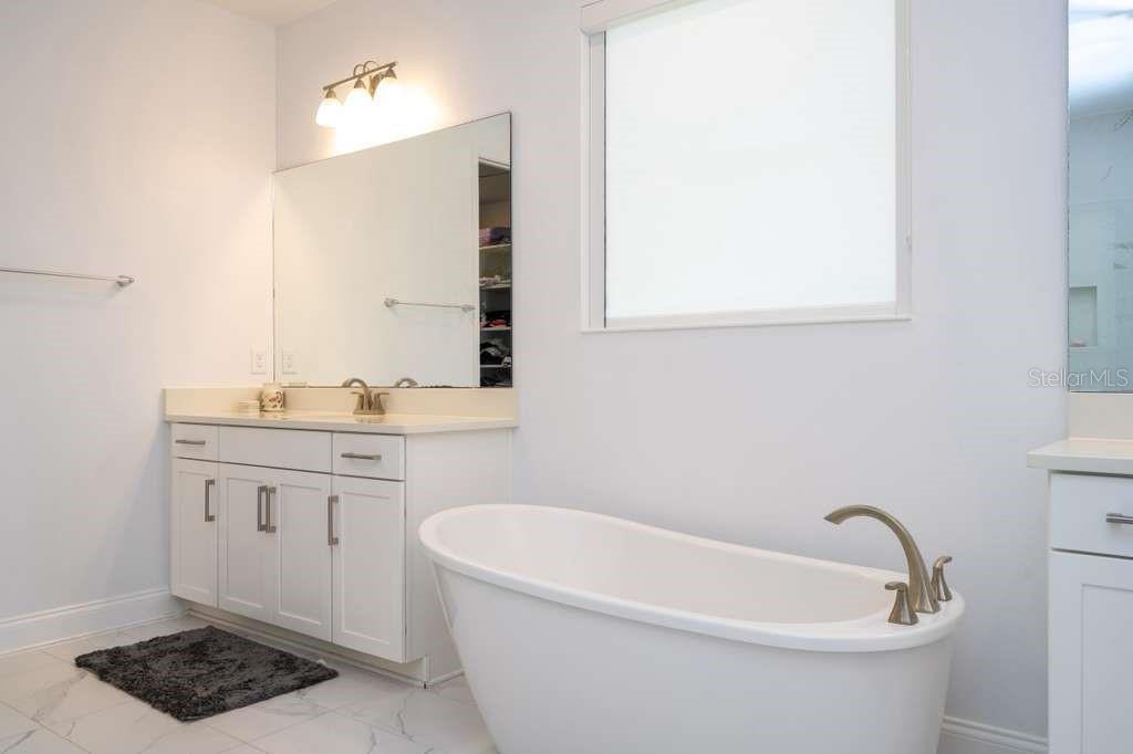 Image 63 of 100 For 16870 Sanctuary Drive