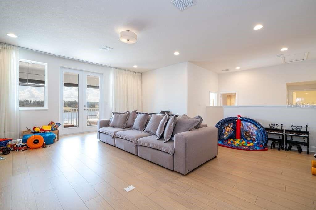 Image 77 of 100 For 16870 Sanctuary Drive
