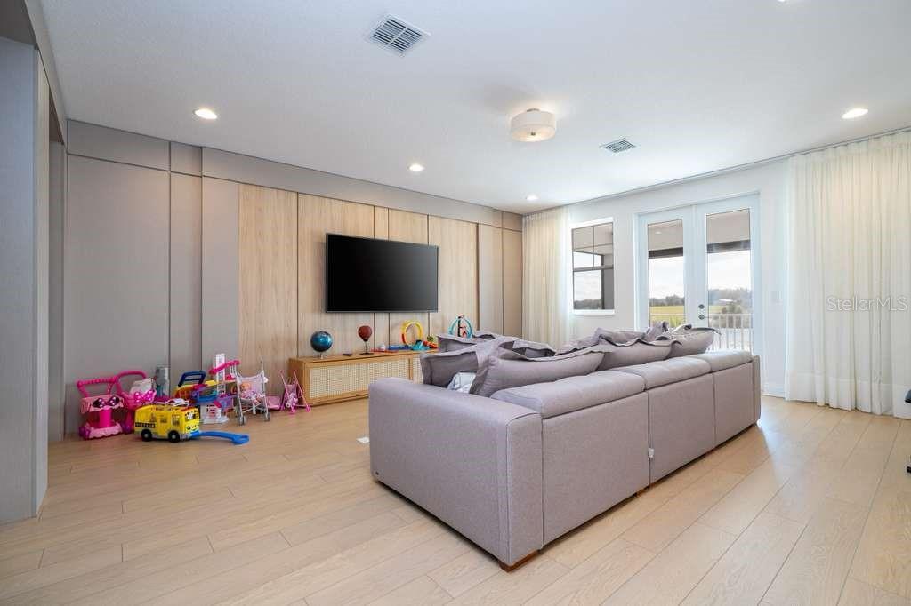 Image 79 of 100 For 16870 Sanctuary Drive