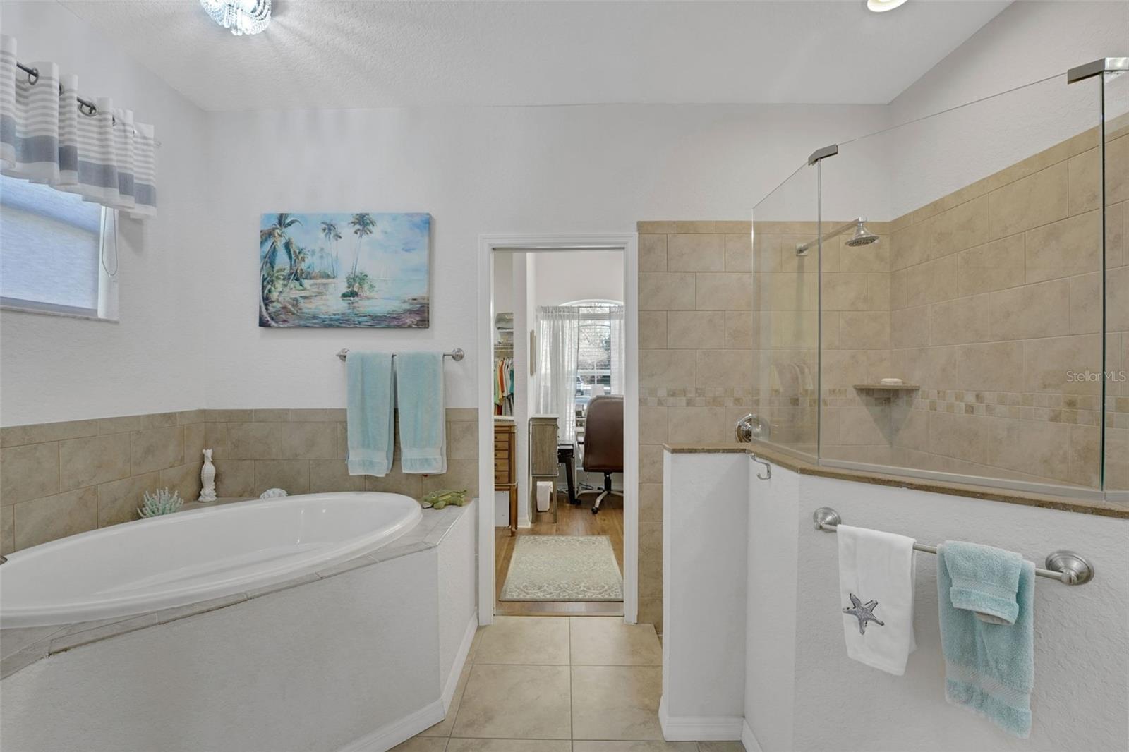 Image 20 of 41 For 1013 Old Cutler Road