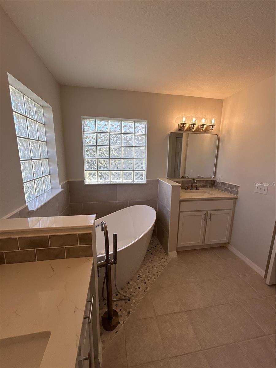 Image 23 of 33 For 17180 115th Terrace Road