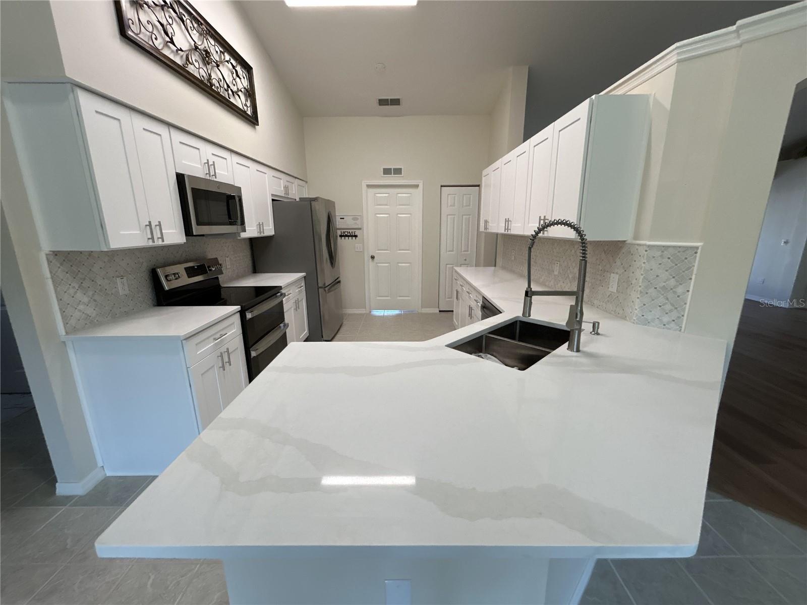 Image 4 of 33 For 17180 115th Terrace Road
