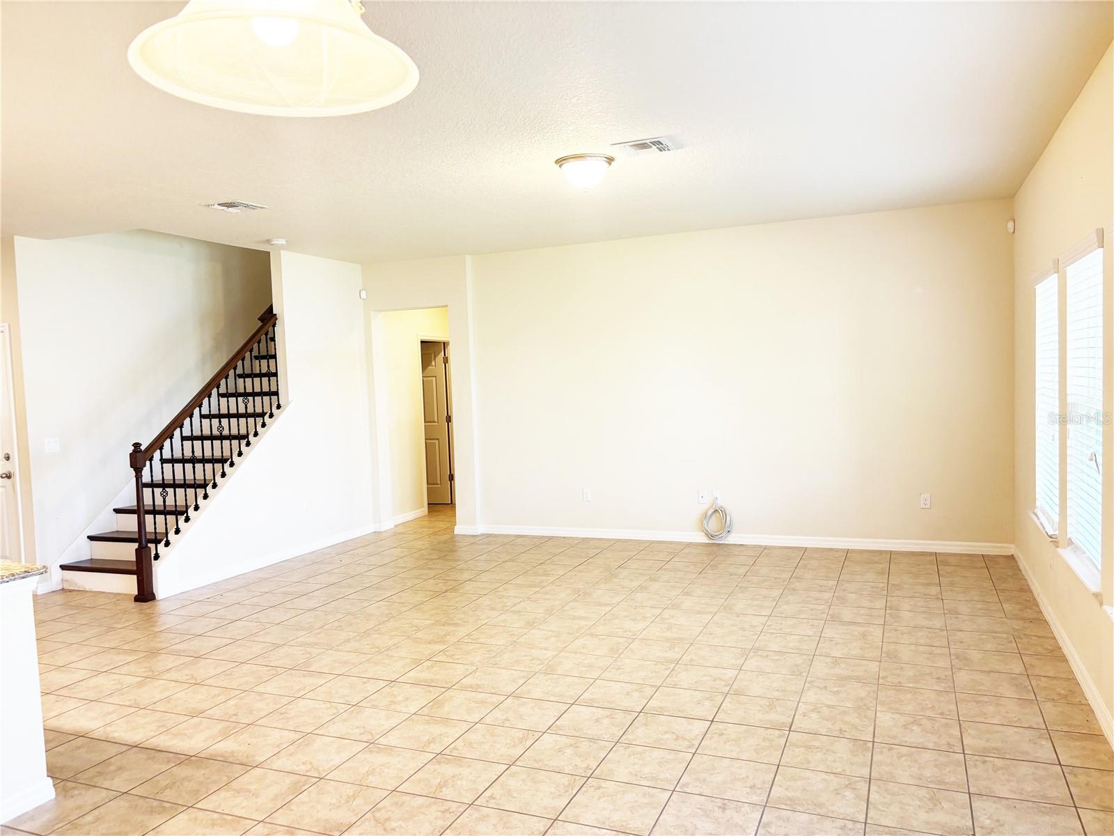 Image 11 of 37 For 19363 Fallglo Drive