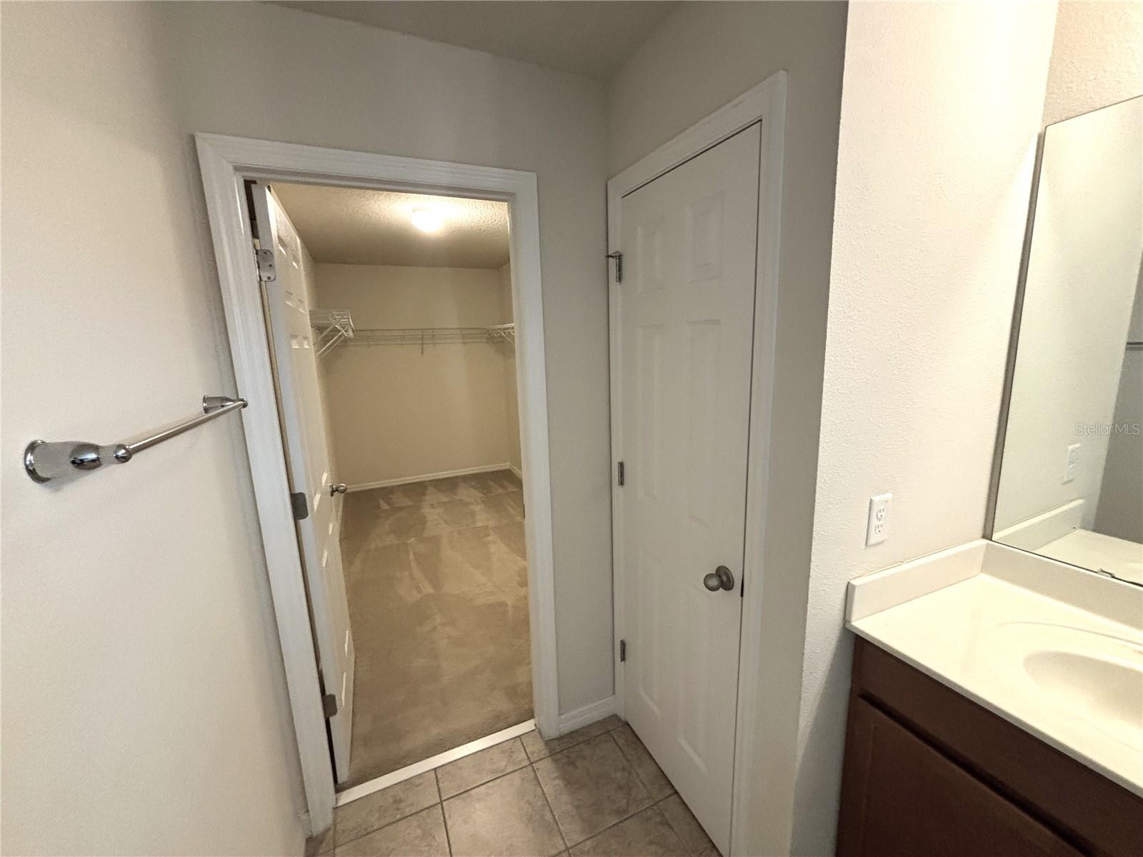 Image 23 of 37 For 19363 Fallglo Drive