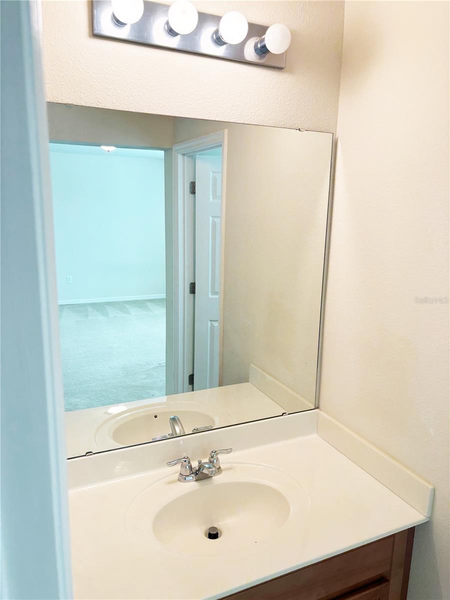 Image 30 of 37 For 19363 Fallglo Drive