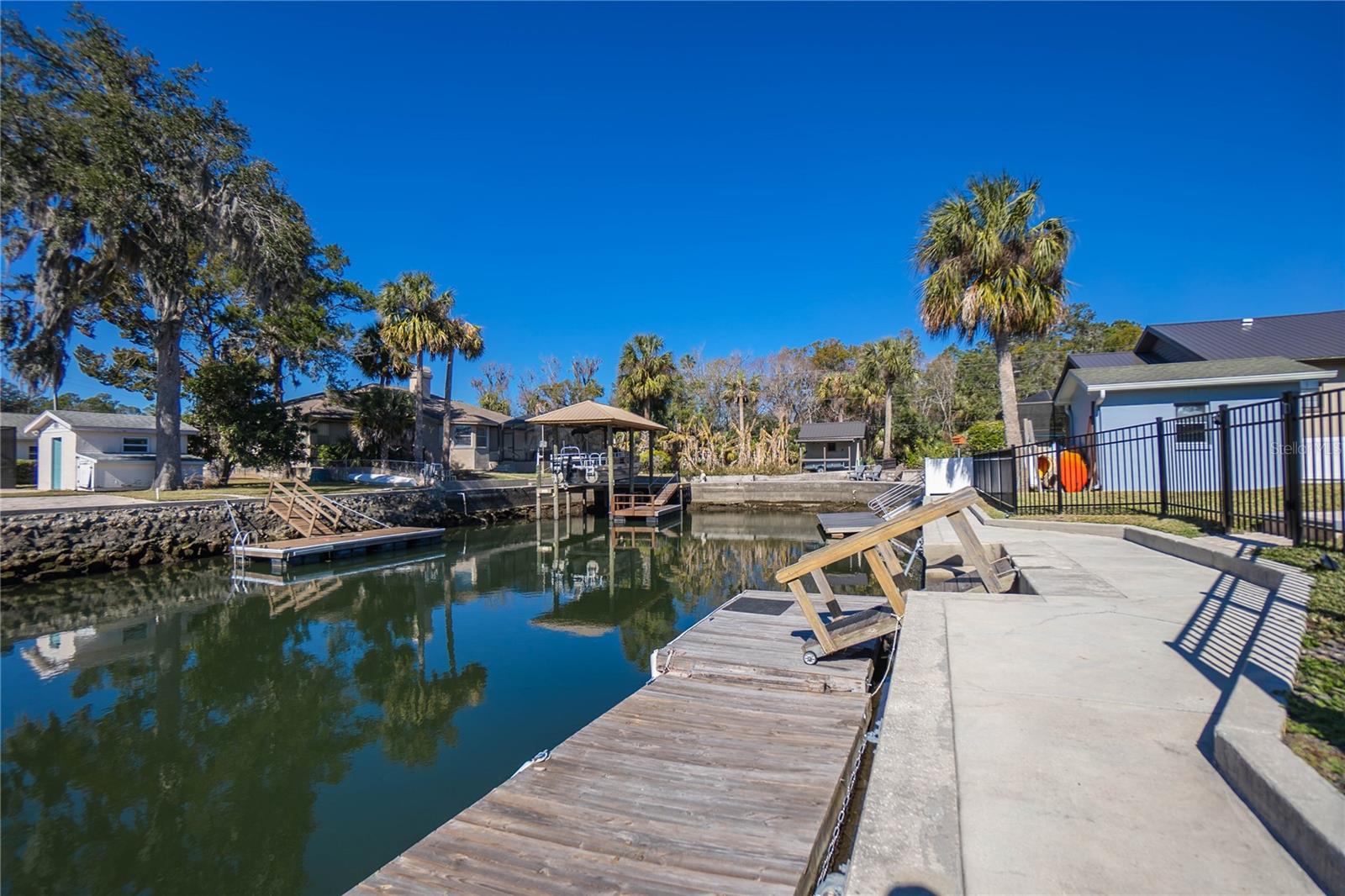 Image 31 of 37 For 3956 Timucua Point