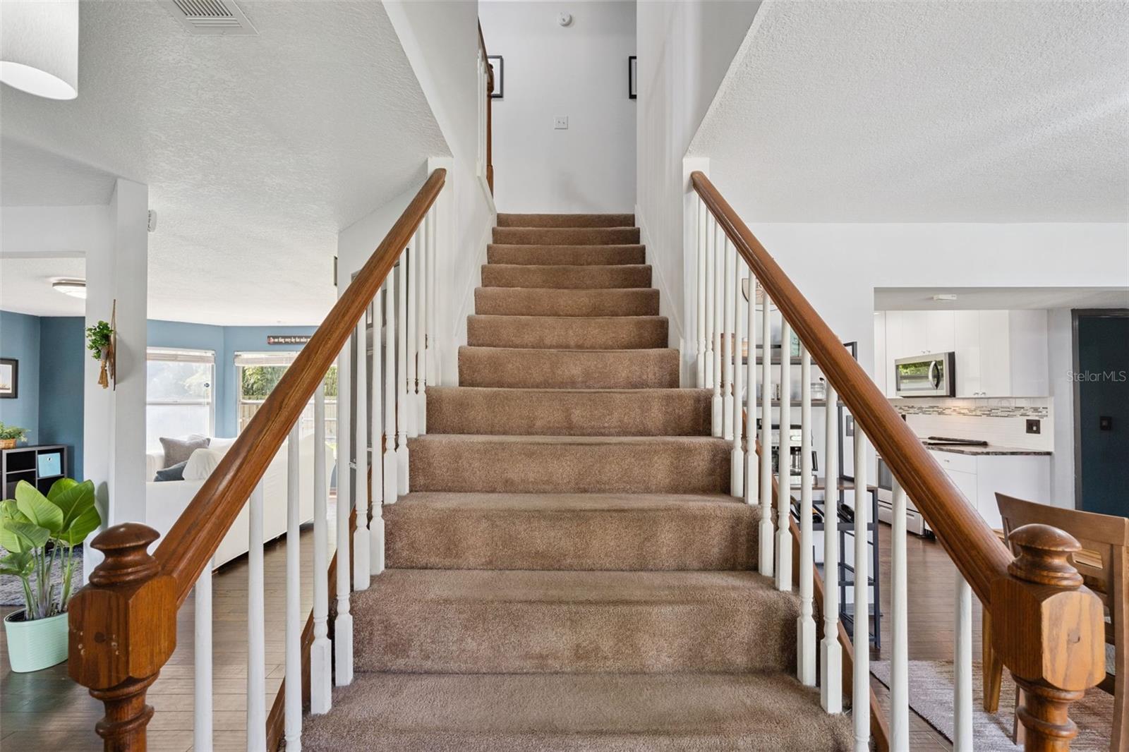 Image 21 of 62 For 440 Buckskin Court
