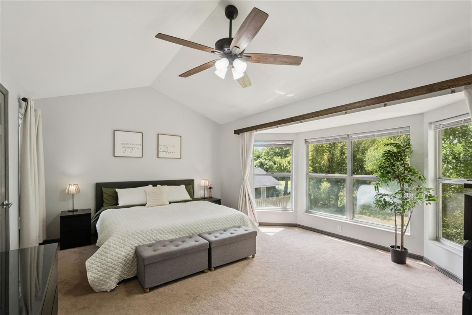 Image 25 of 62 For 440 Buckskin Court