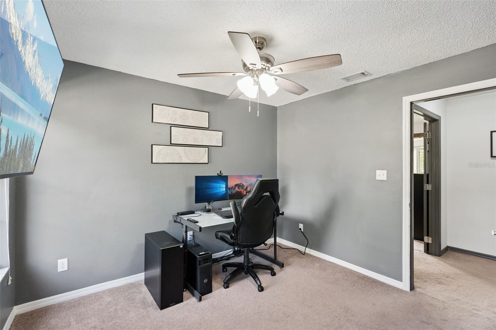 Image 34 of 62 For 440 Buckskin Court