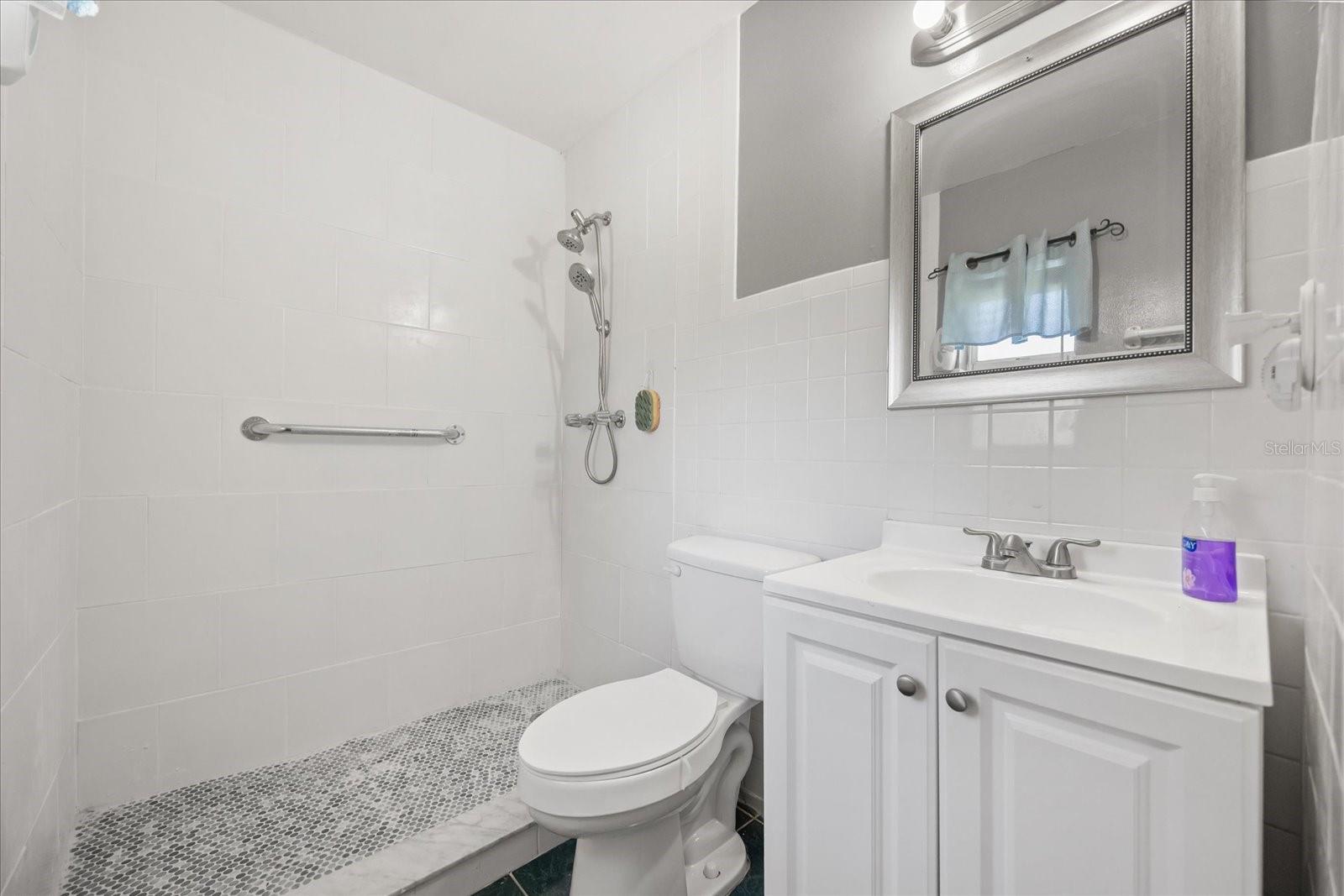 Image 11 of 20 For 1103 Marygon Street