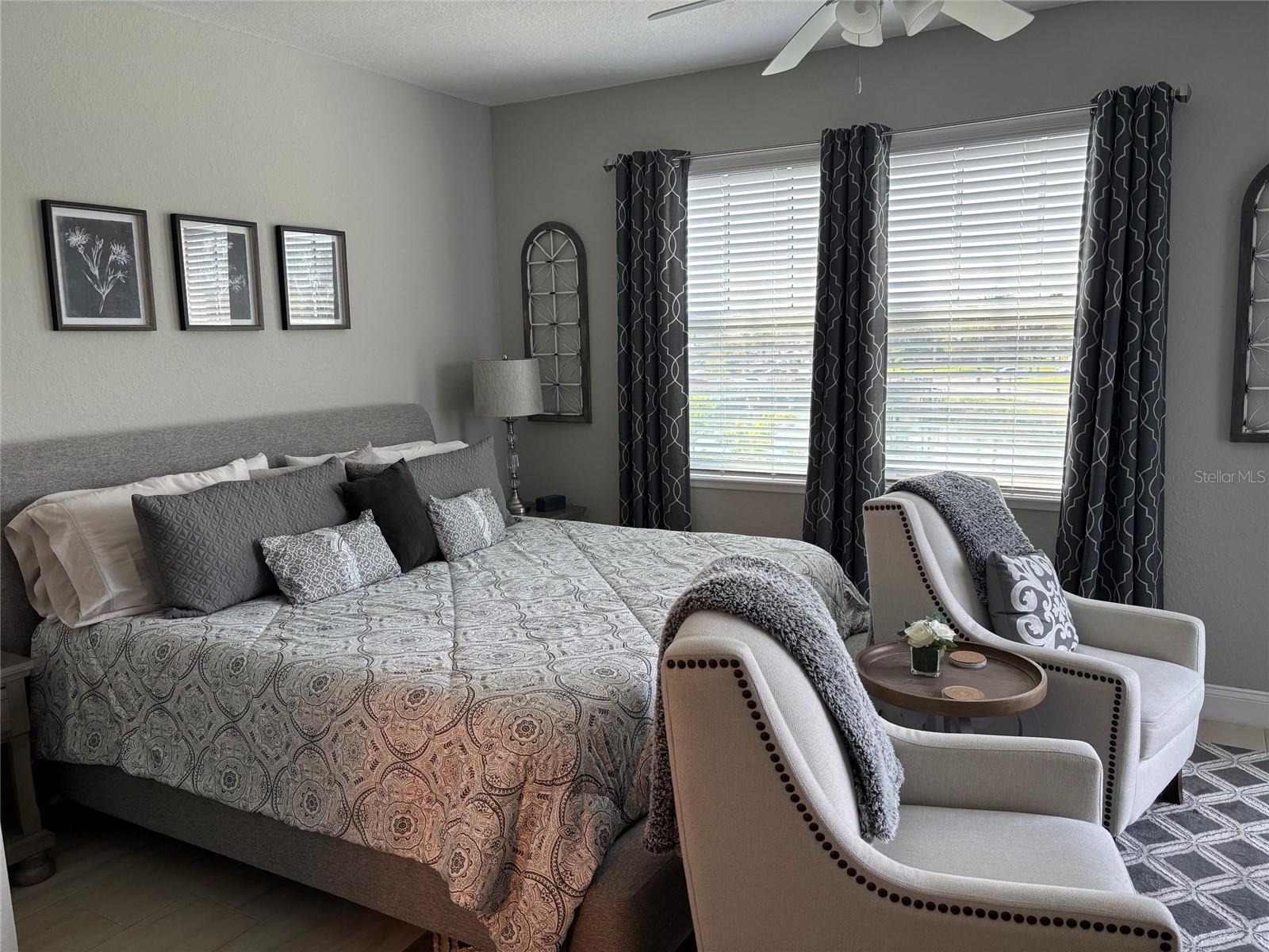 Image 14 of 21 For 2 Riverwalk Drive 307