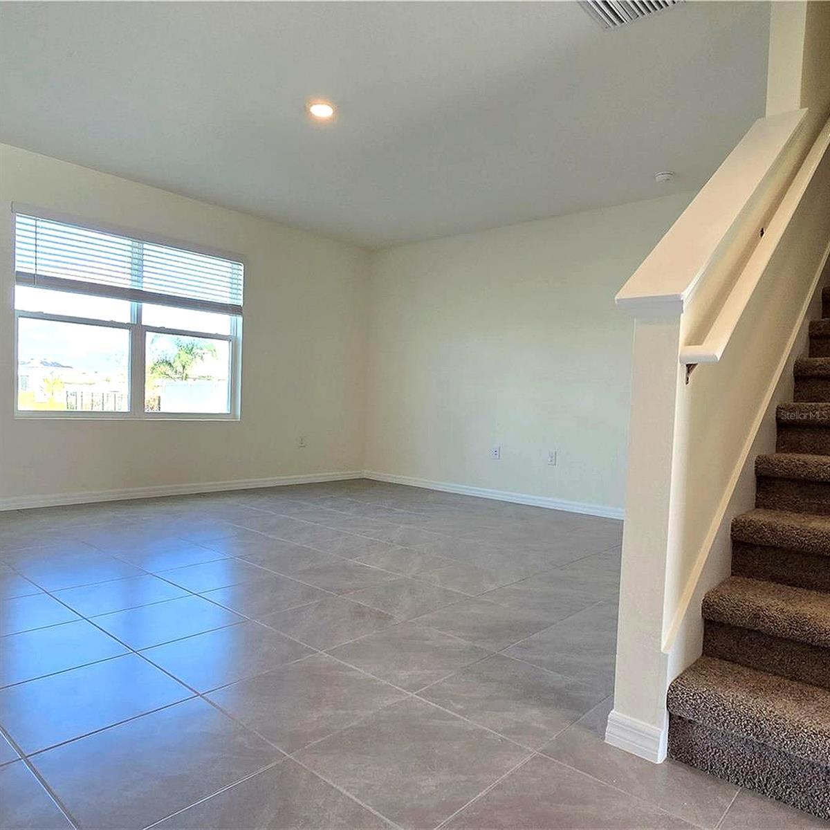 Image 10 of 58 For 31375 Penny Surf Loop