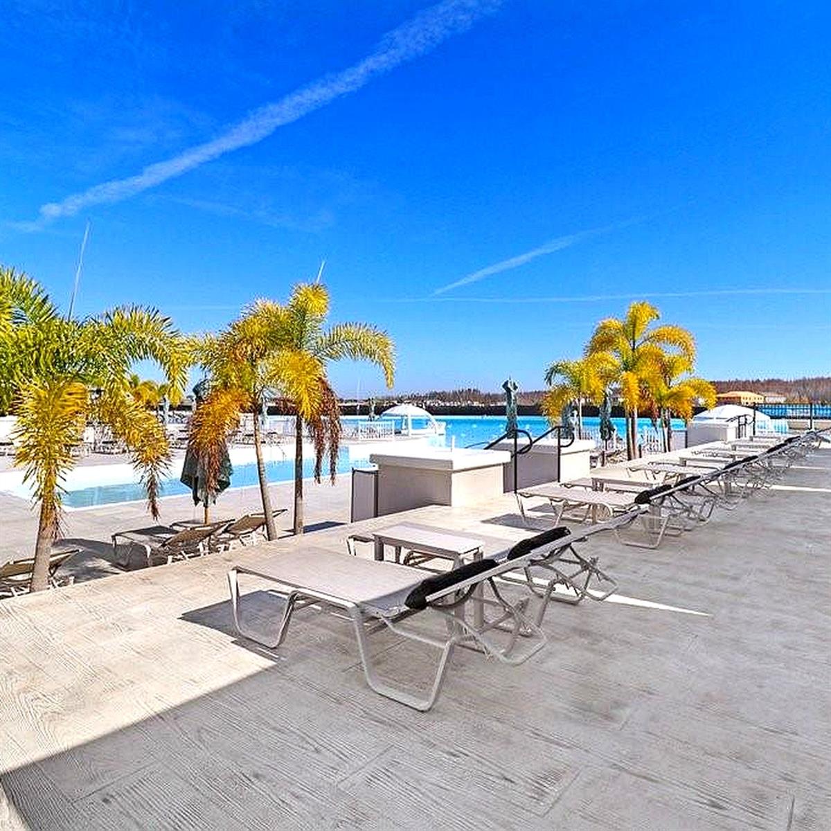 Image 42 of 58 For 31375 Penny Surf Loop