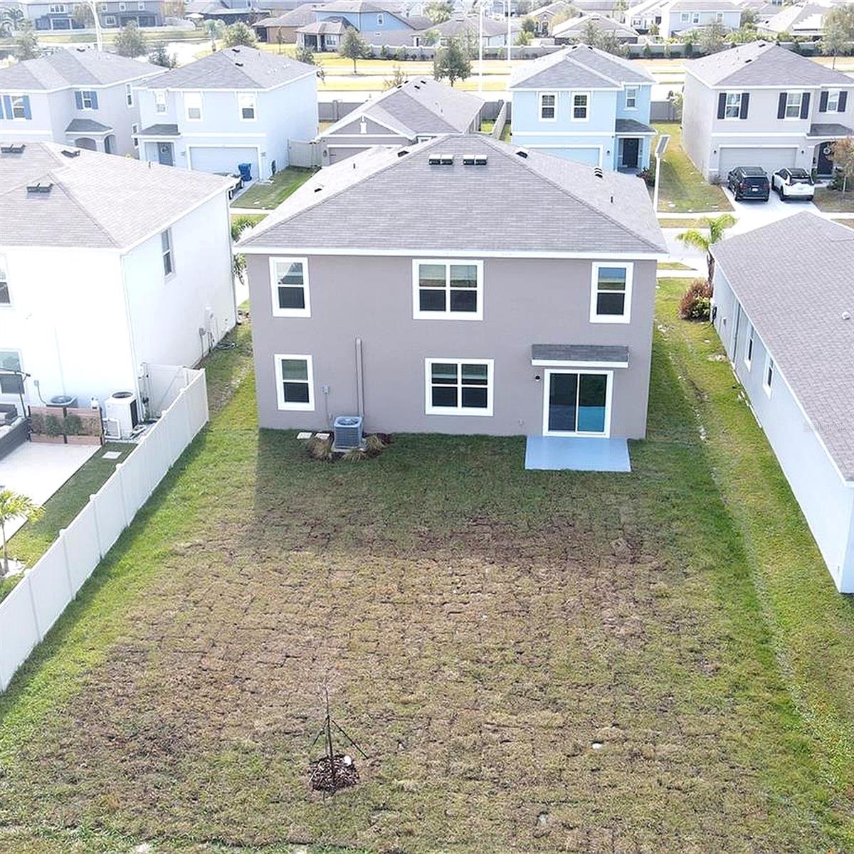 Image 46 of 58 For 31375 Penny Surf Loop