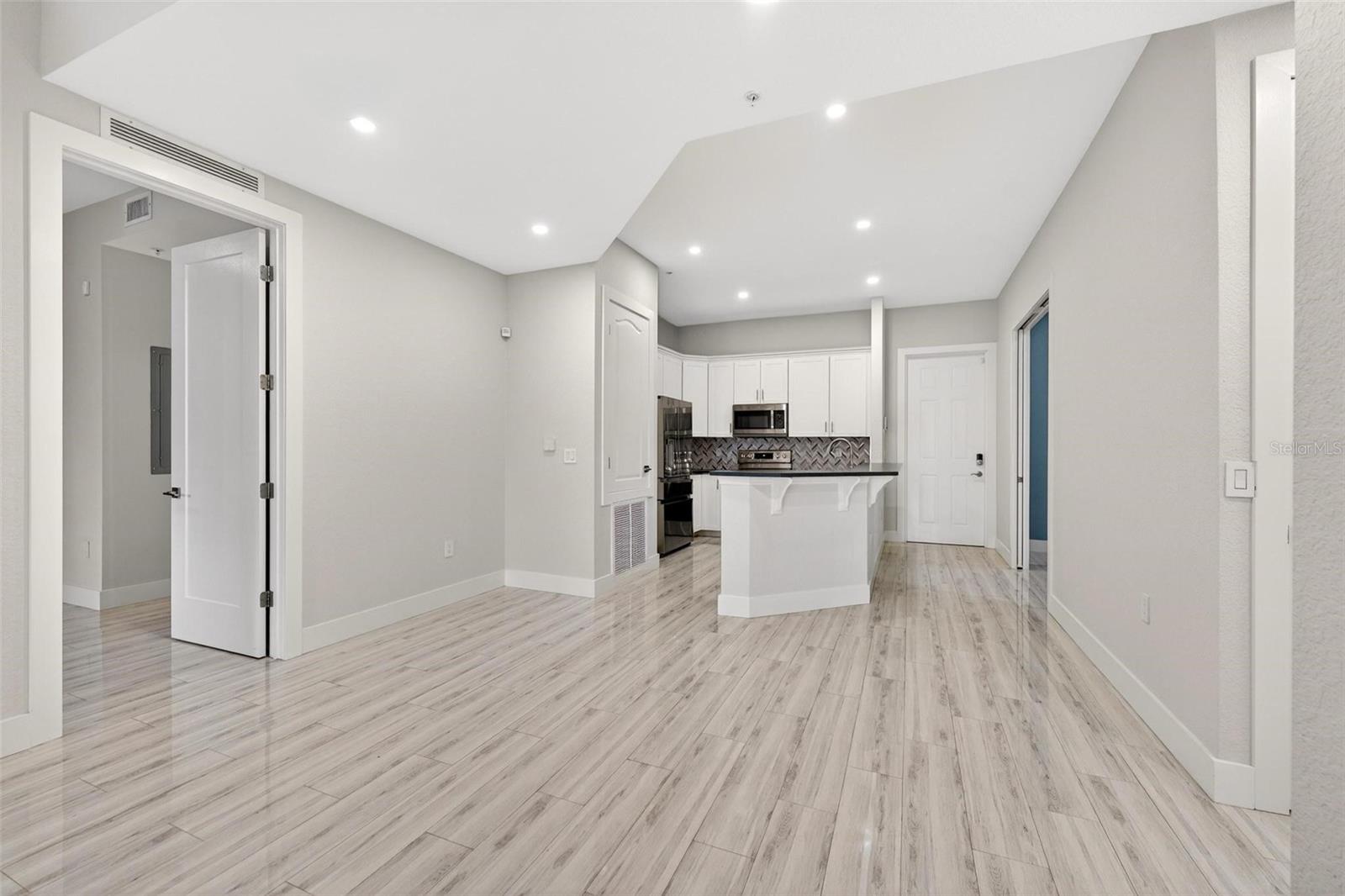 Image 10 of 48 For 1751 Firehouse Lane 25102