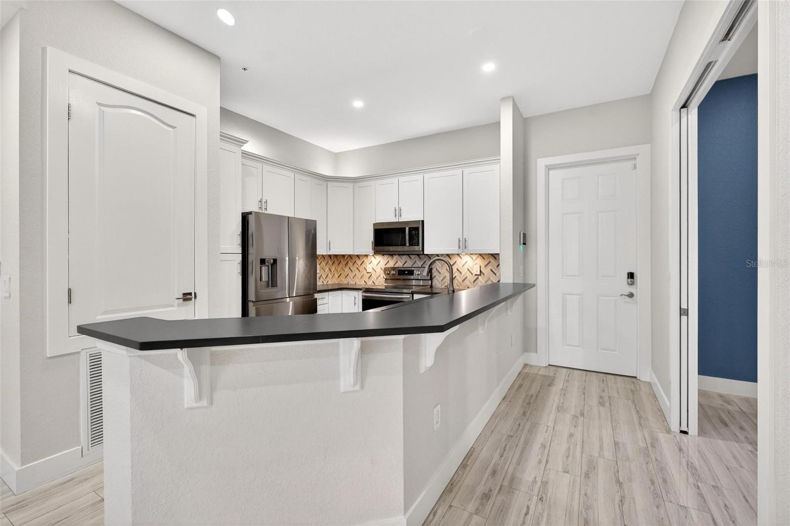 Image 14 of 48 For 1751 Firehouse Lane 25102