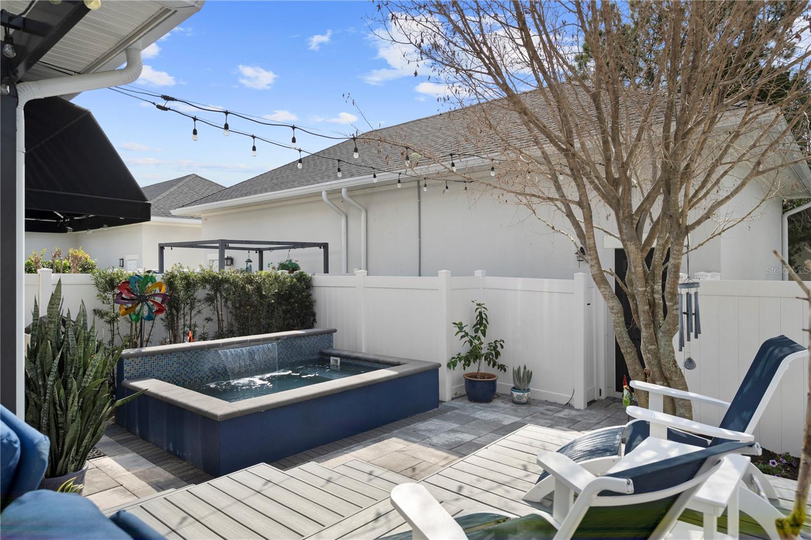 Image 29 of 40 For 1954 Meeting Place