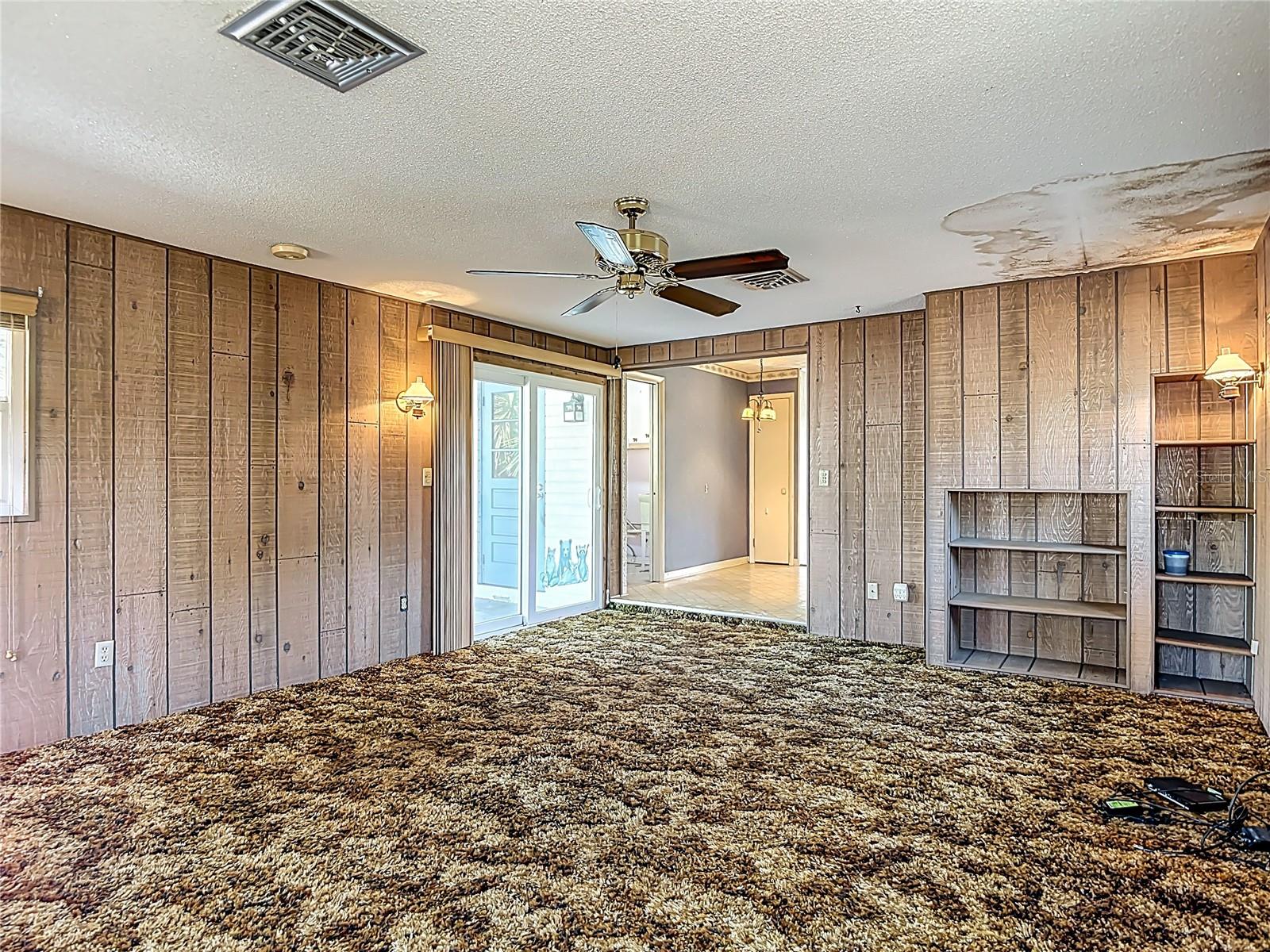 Image 24 of 51 For 6 Fairway Circle