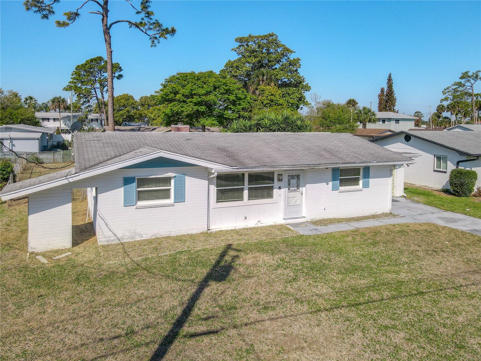 Image 7 of 51 For 6 Fairway Circle