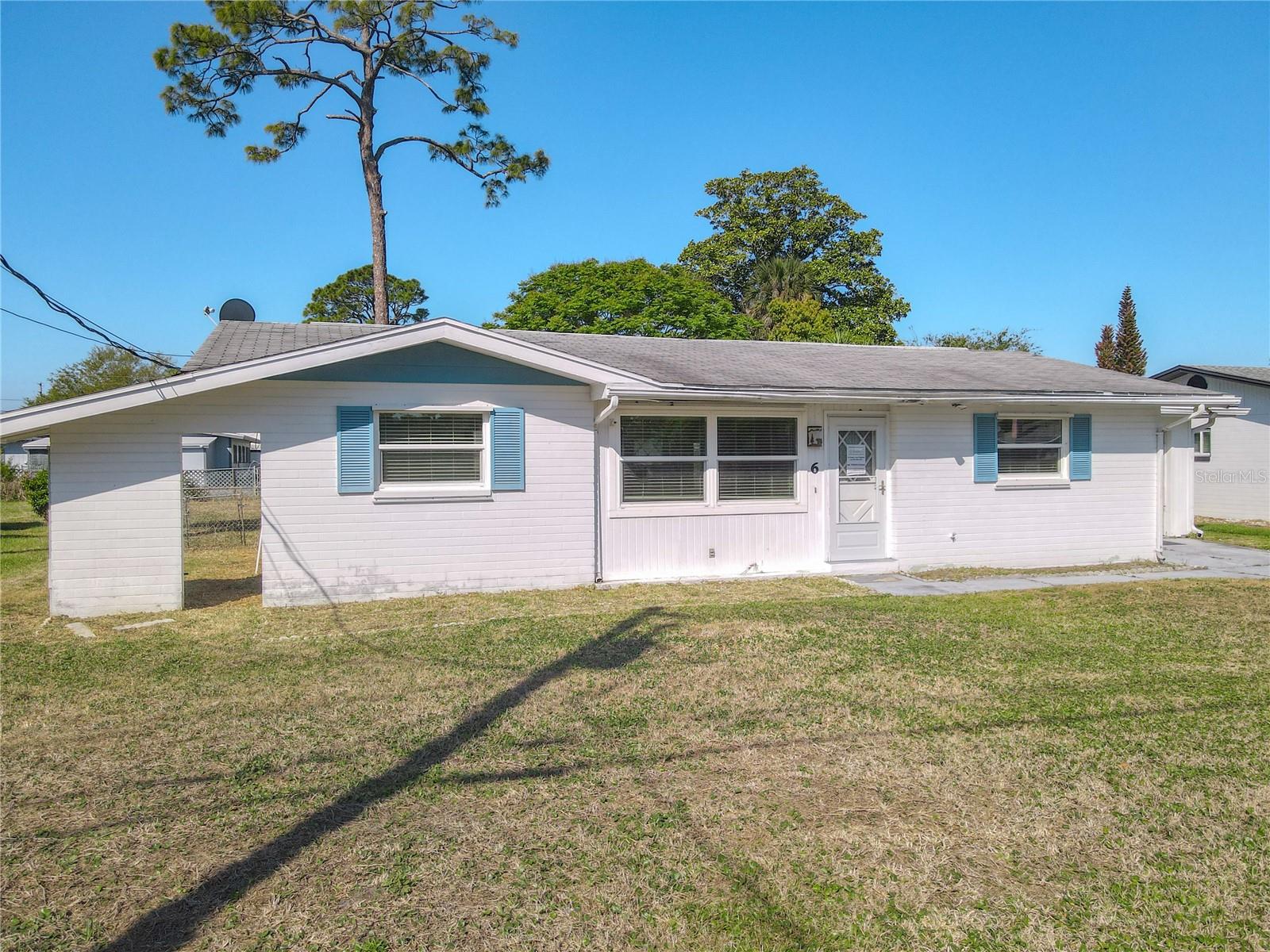 Image 8 of 51 For 6 Fairway Circle