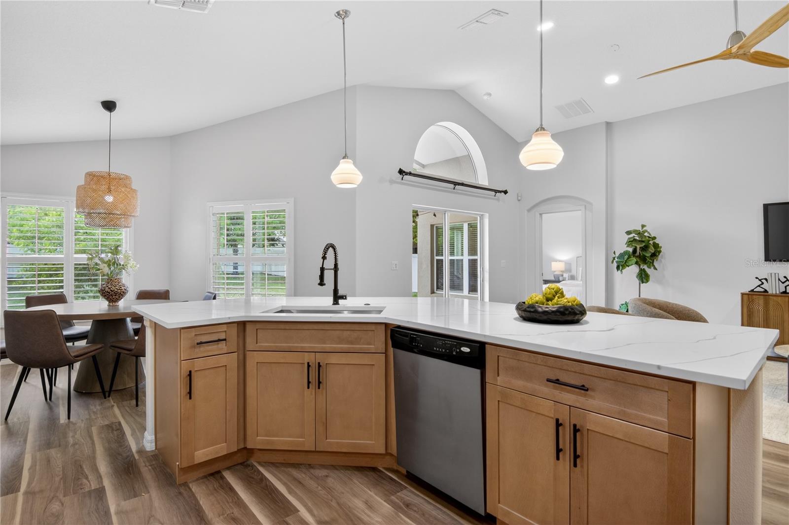 Image 16 of 54 For 12228 Citruswood Drive