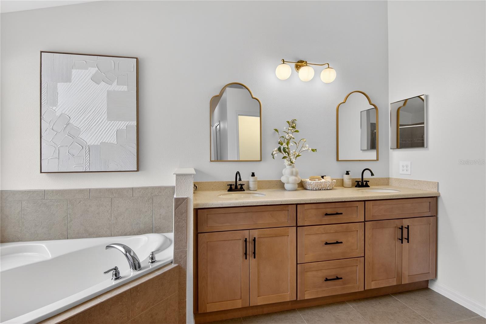 Image 24 of 54 For 12228 Citruswood Drive