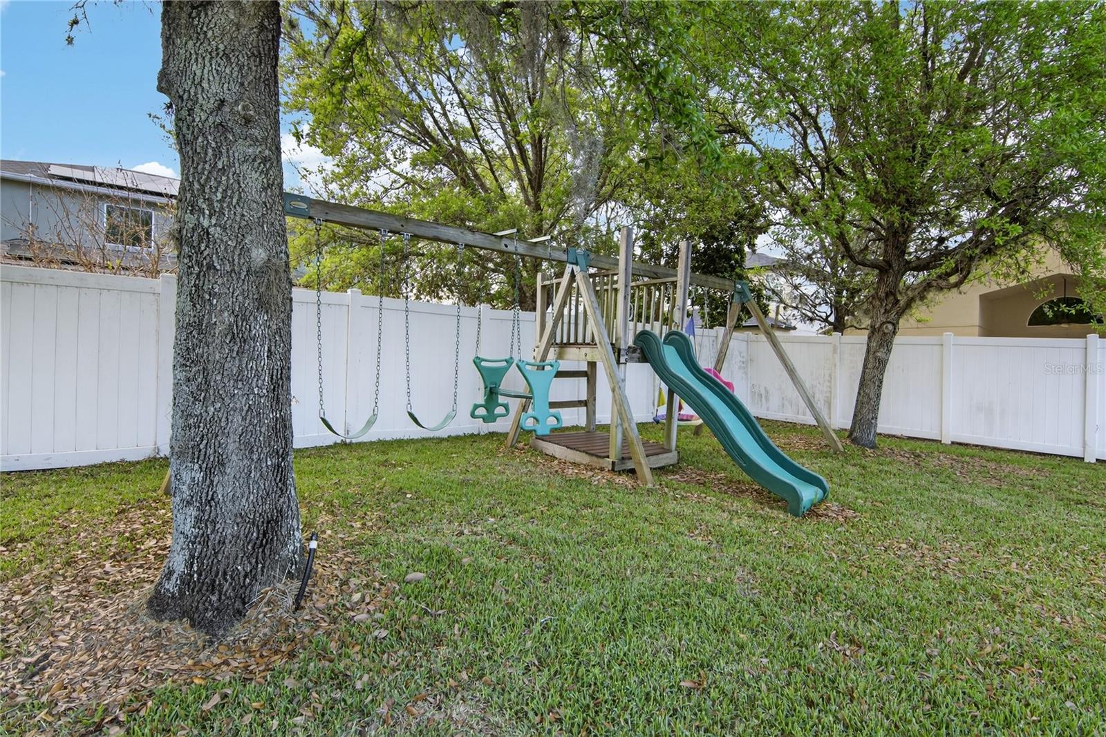 Image 40 of 54 For 12228 Citruswood Drive