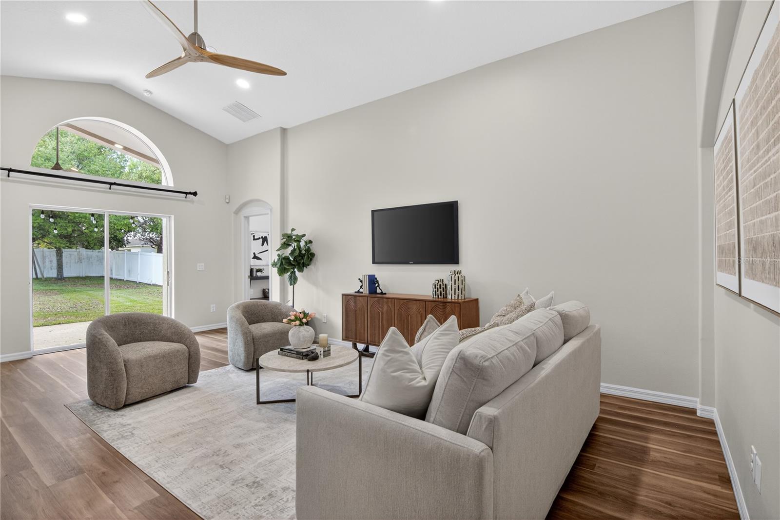 Image 6 of 54 For 12228 Citruswood Drive